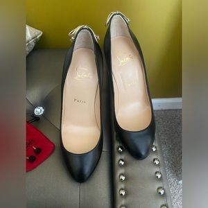 Christian Louboutin Pump/Heel